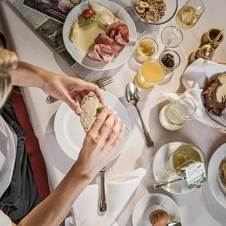 Biohotel Rastbichlhof Inkl Stubai Super Card Hotel