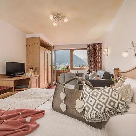 Biohotel Rastbichlhof 4*