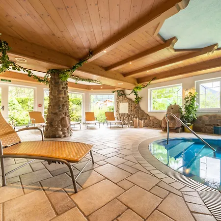 فندق Biohotel Rastbichlhof 4*