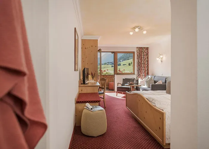 Hotel Biohotel Rastbichlhof 4*