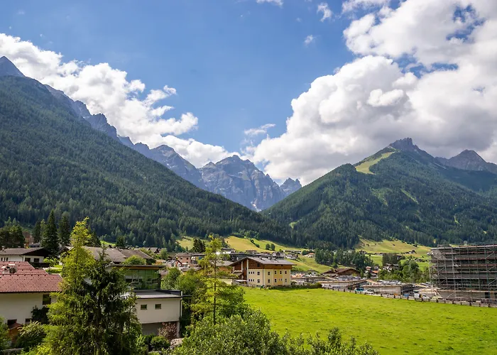 Hotel Biohotel Rastbichlhof 4*