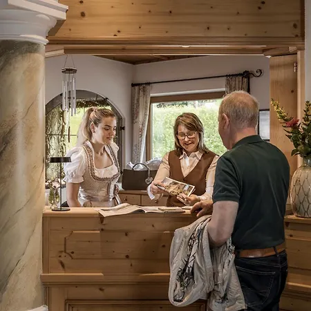Biohotel Rastbichlhof Inkl Stubai Super Card Hotel